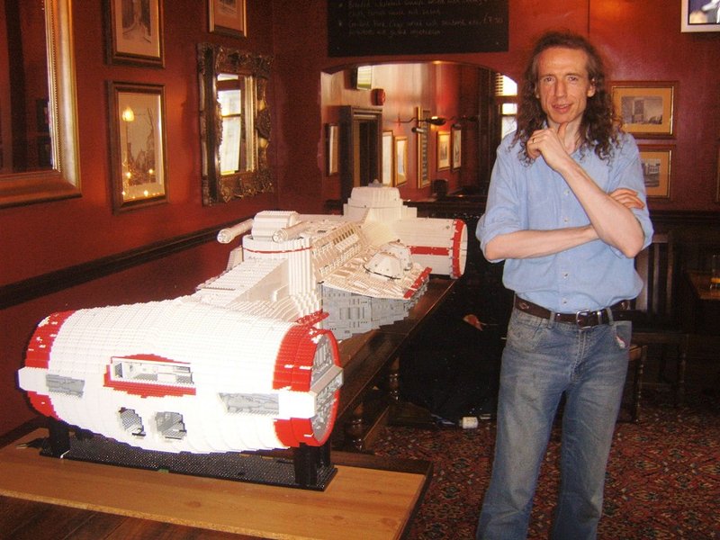 Illustration for article titled Crazy Guy Making Huge Minifig Scale Lego Corellian Corvette